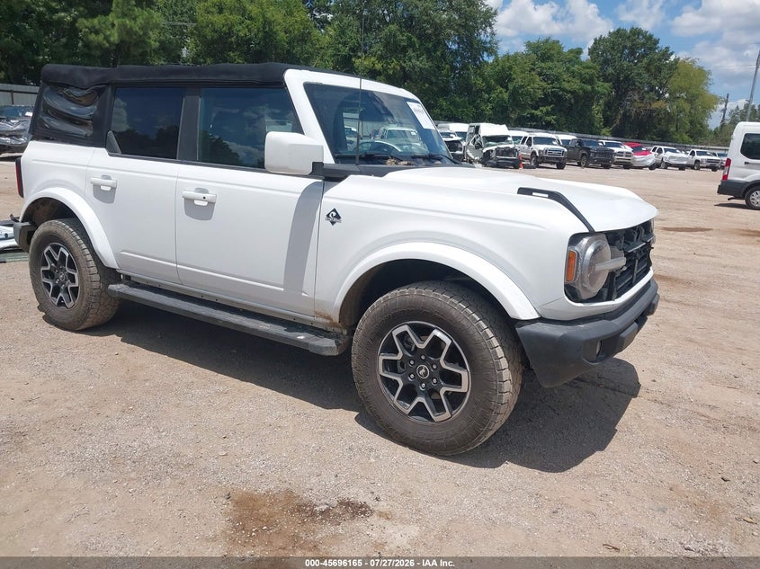 2022 Ford Bronco Outer Banks