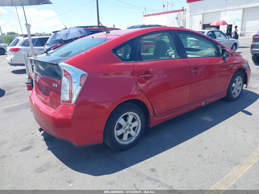 2012 TOYOTA PRIUS auction photo 4