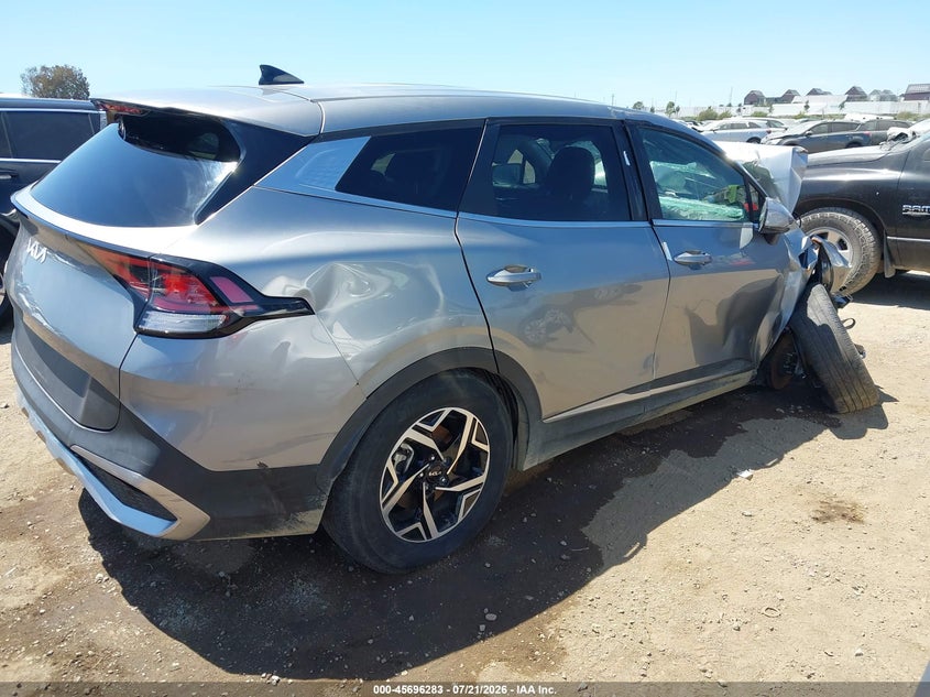 2024 KIA SPORTAGE auction photo 4