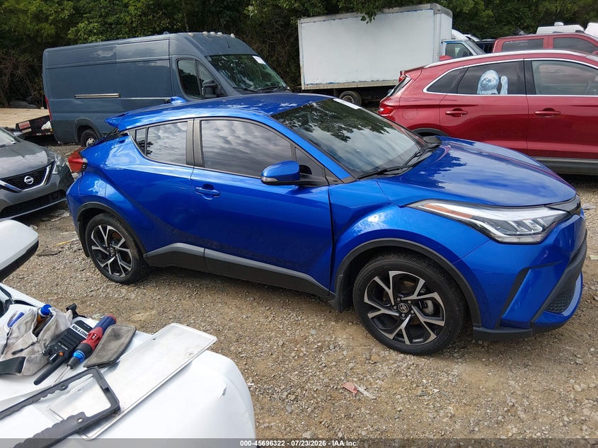 TOYOTA C-HR - zdjęcie 14