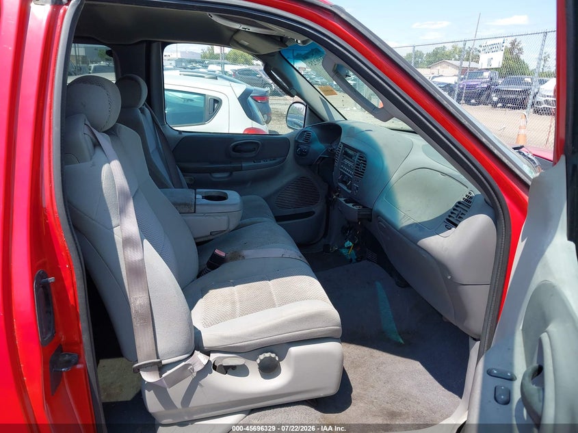 2002 FORD F-150 PICKUP 5.4L V-8 260HP