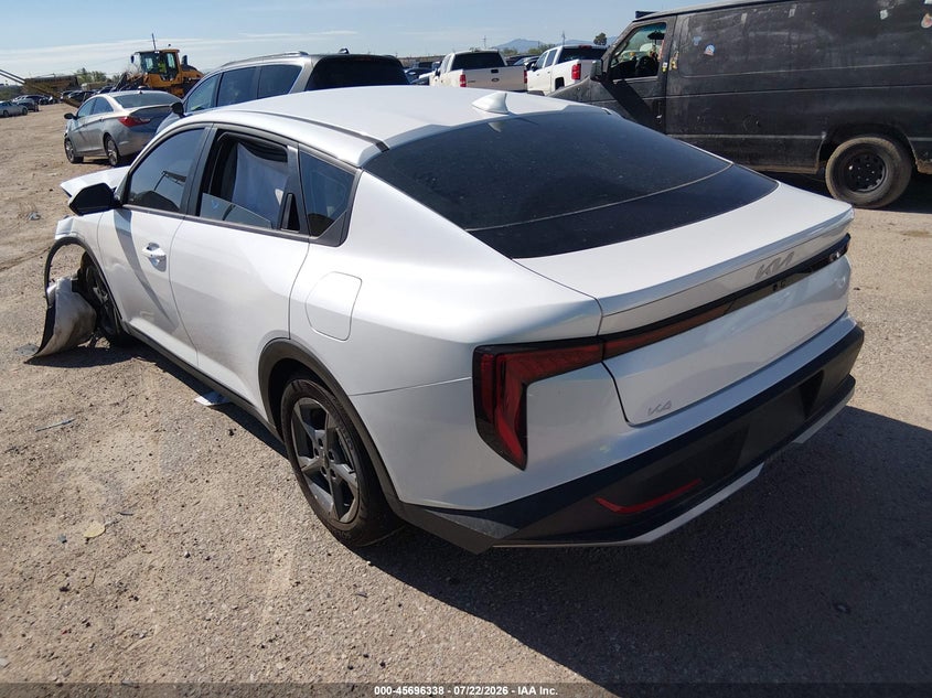 Vin: 3kpft4de3te307575, lot: 46194966, kia k4 lxs 20263