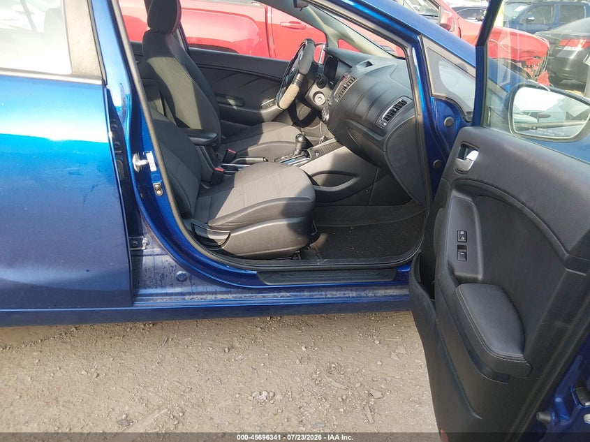 2018 KIA FORTE auction photo 5