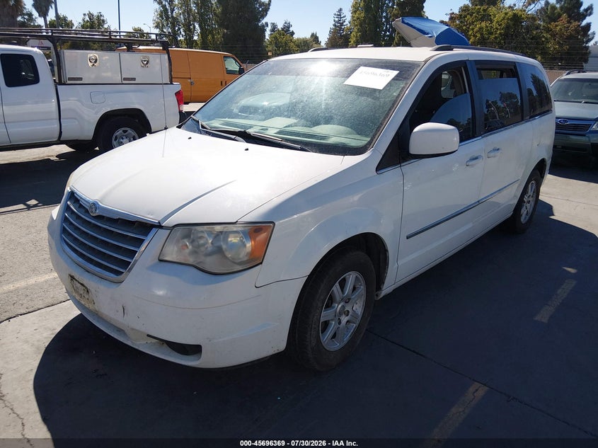 Vin: 2a4rr5d17ar491925, lot: 46194997, chrysler town & country touring 20102