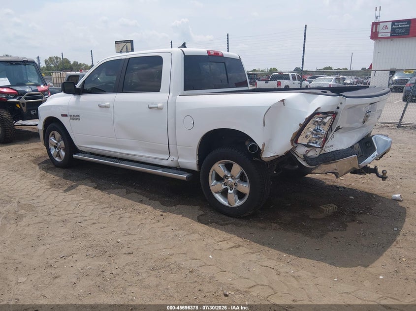 2015 RAM 1500 auction photo 3