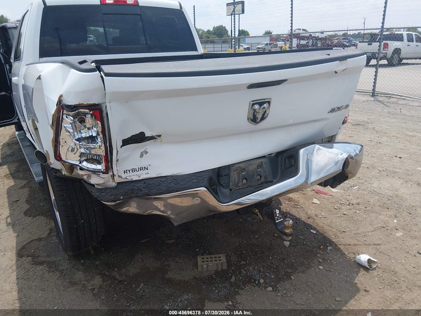2015 RAM 1500 auction photo 6