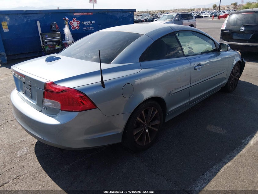 2011 Volvo C70 T5 (Retail Only) VIN: YV1672MC0BJ107188 Lot: 45696394