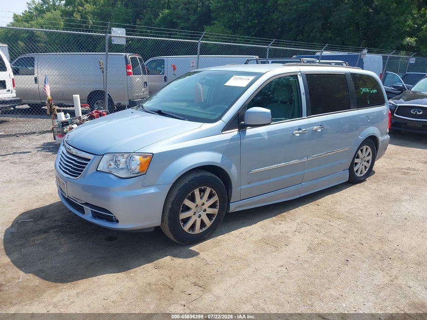 Vin: 2c7wc1bg4gr247235, lot: 46195026, chrysler town & country touring 20162