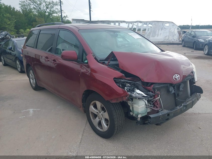 2017 TOYOTA SIENNA VAN 3.5L V-6 DI, DOHC, VVT, 296HP
