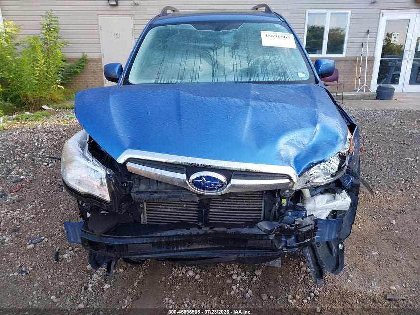 2016 SUBARU FORESTER auction photo 6