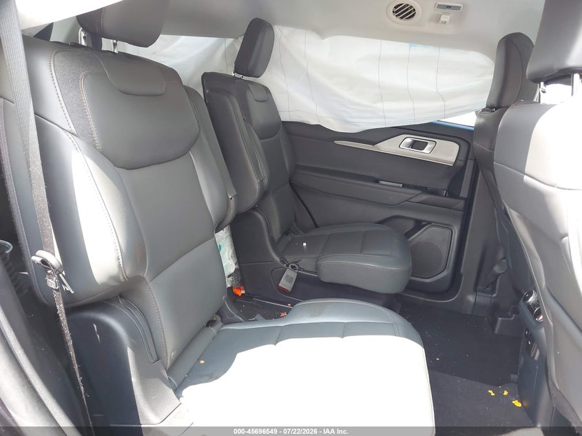 2025 FORD EXPLORER auction photo 8