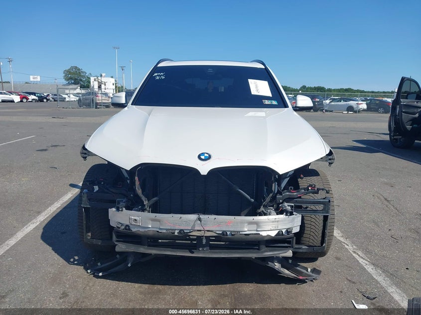 2022 BMW X5 auction photo 6