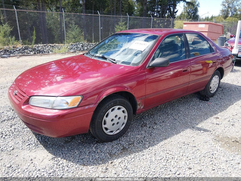 1997 Toyota Camry Le, Удар сзади, IAAI, VIN JT2BG22KXV0057675 — фото 2