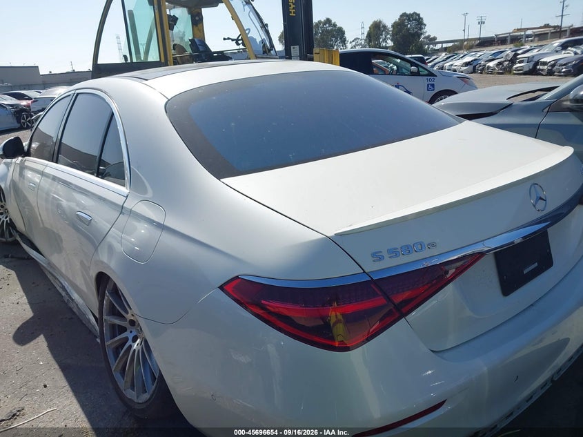2023 MERCEDES-BENZ S 580E auction photo 3