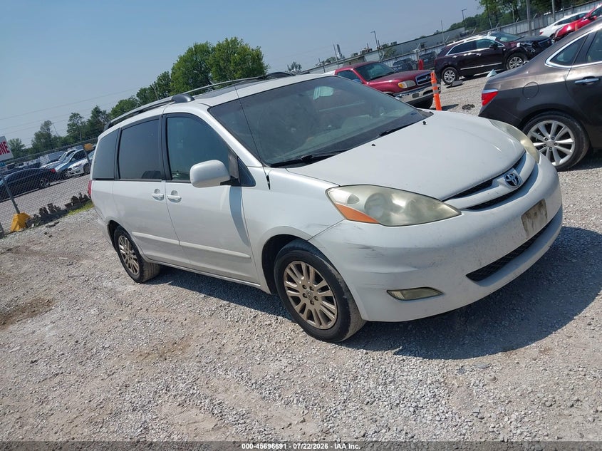 2008 Toyota Sienna