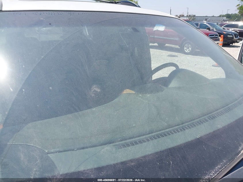 2008 TOYOTA SIENNA auction photo 5