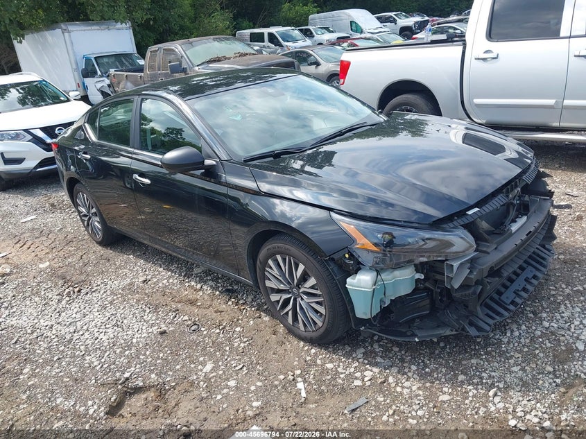 2025 NISSAN ALTIMA auction photo 1