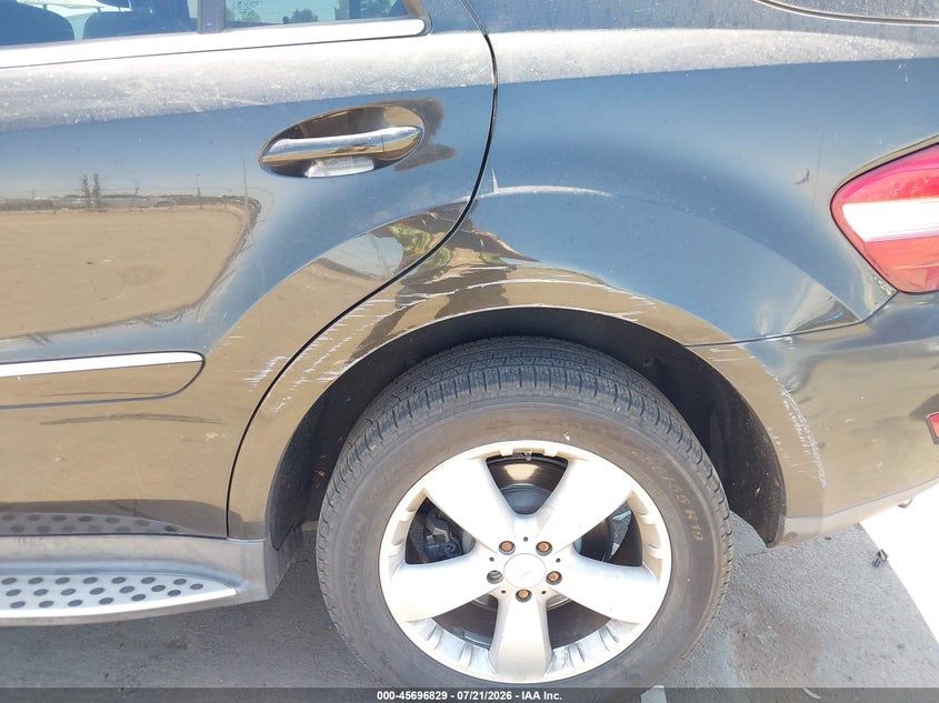 2009 Mercedes-Benz Ml 350 4Matic VIN: 4JGBB86E49A488182 Lot: 45696829