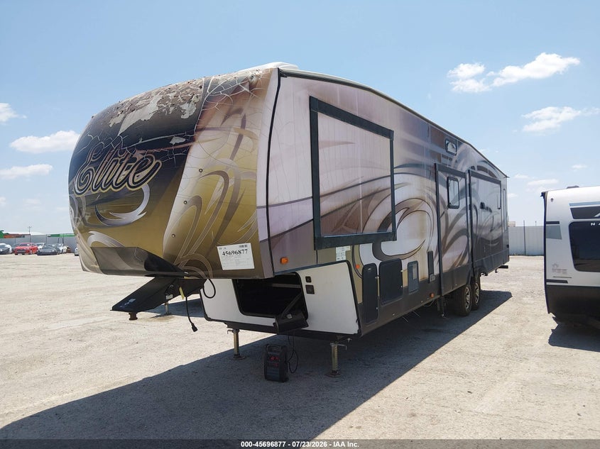 2017 FOREST RIVER SA SABRE 36BHQ auction photo 2