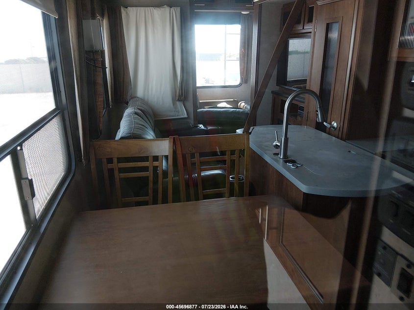 2017 FOREST RIVER SA SABRE 36BHQ auction photo 8