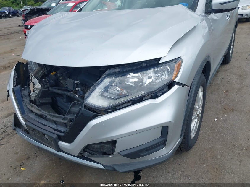 2018 NISSAN ROGUE auction photo 6