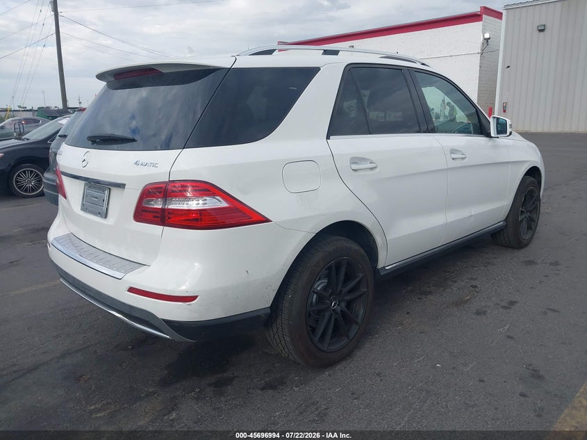 2014 MERCEDES-BENZ ML 350 auction photo 4