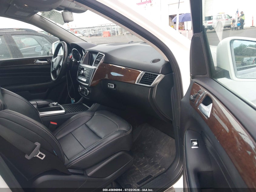 2014 MERCEDES-BENZ ML 350 auction photo 5