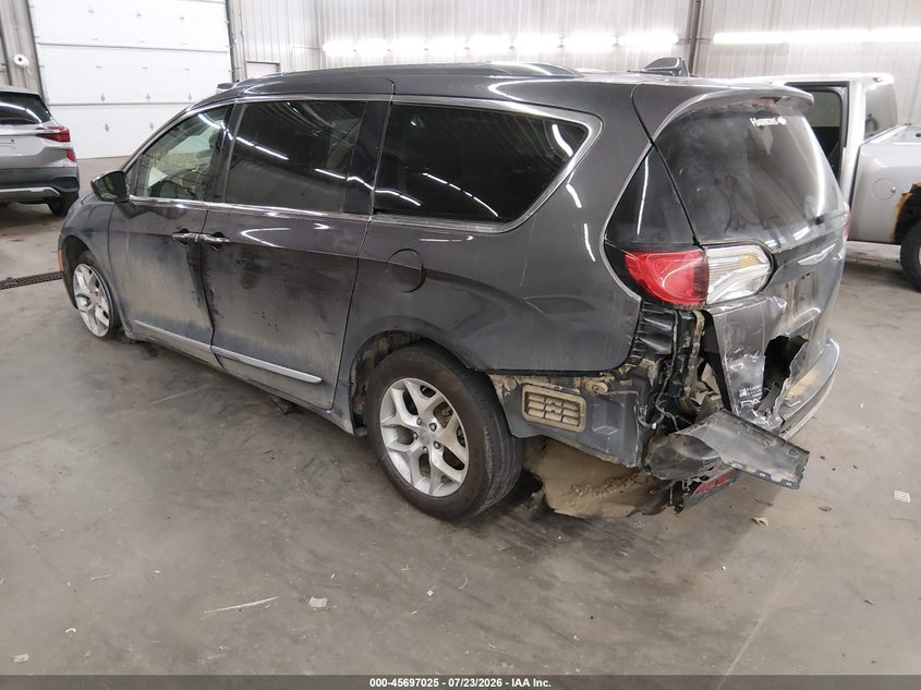 Vin: 2c4rc1eg7kr590183, lot: 46195653, chrysler pacifica touring l plus 20193