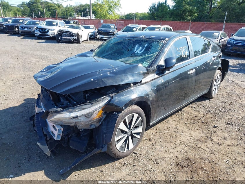 2022 NISSAN ALTIMA auction photo 2