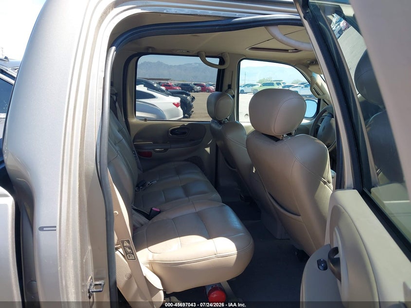 2002 FORD F-150 PICKUP 5.4L V-8 260HP