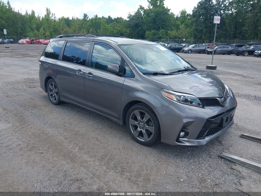 Vin: 5tdxz3dc7js960988, lot: 46195678, toyota sienna se premium 8 passenger 20181