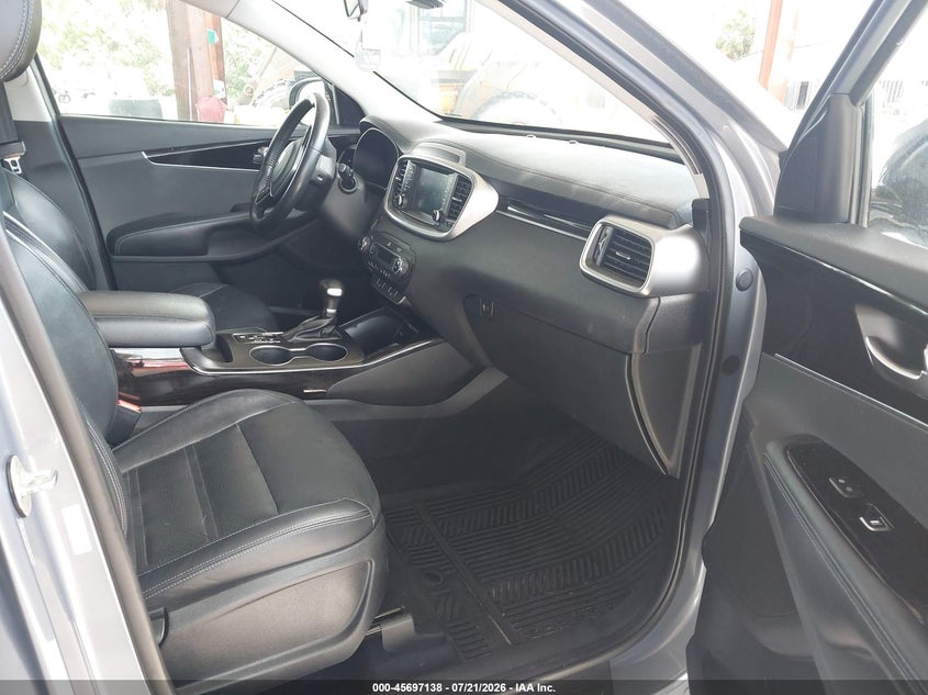 2020 KIA SORENTO auction photo 5