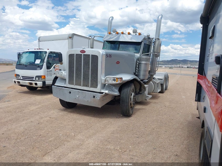 2019 PETERBILT 389 auction photo 2
