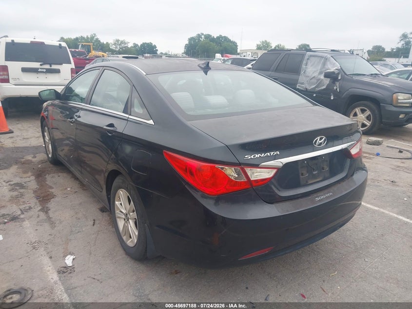 2013 HYUNDAI SONATA auction photo 3