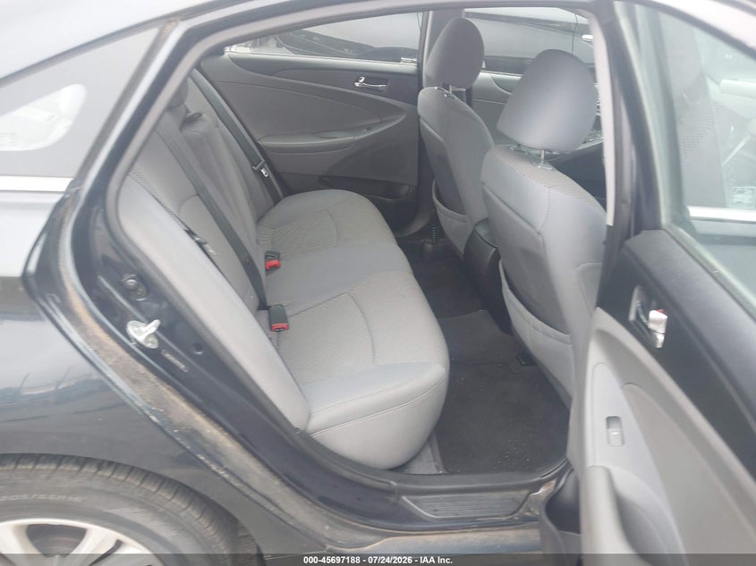 2013 HYUNDAI SONATA auction photo 8
