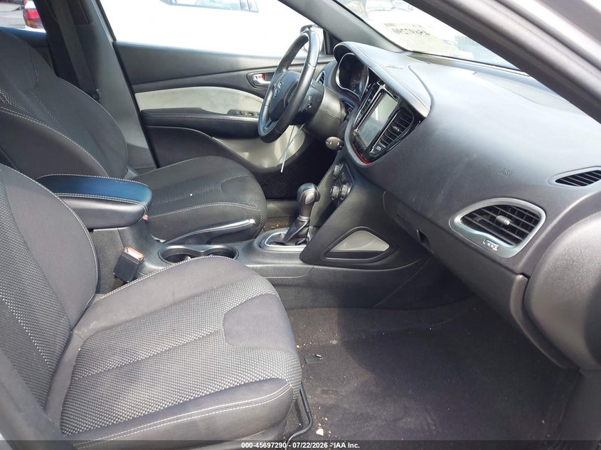 2015 DODGE DART auction photo 5