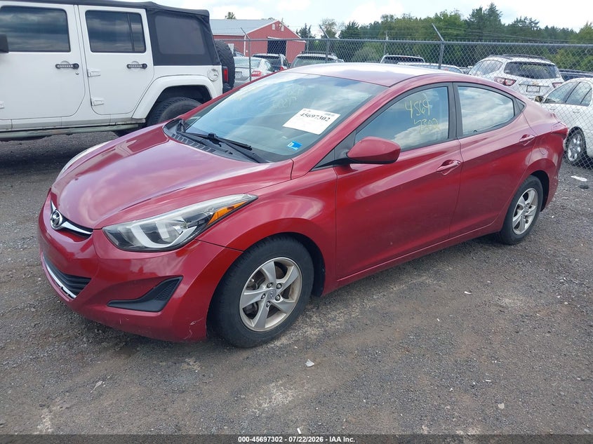2016 HYUNDAI ELANTRA auction photo 2