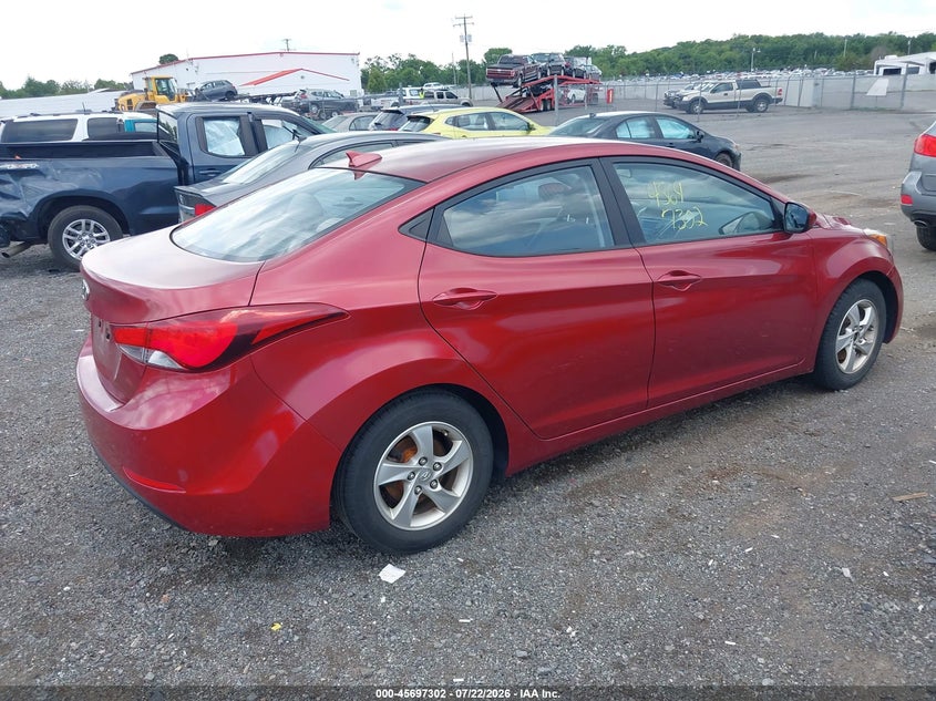 2016 HYUNDAI ELANTRA auction photo 4