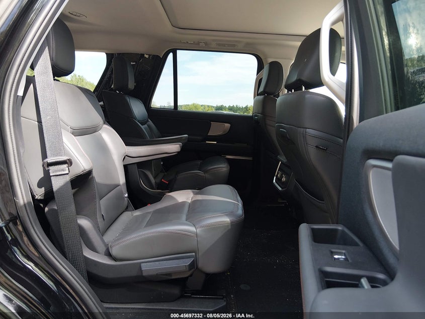 FORD EXPEDITION 2025 VIN 1FMJU1J8XSEA32040
