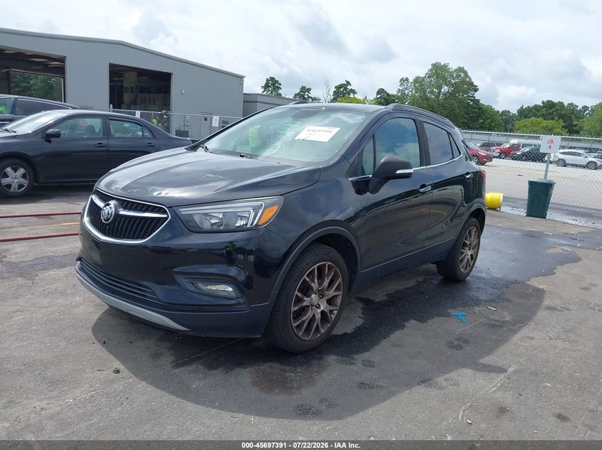 Vin: kl4cj1sb2jb663763, lot: 46196019, buick encore sport touring 20182
