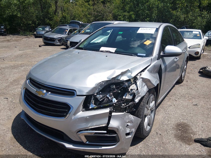 2015 CHEVROLET CRUZE auction photo 2