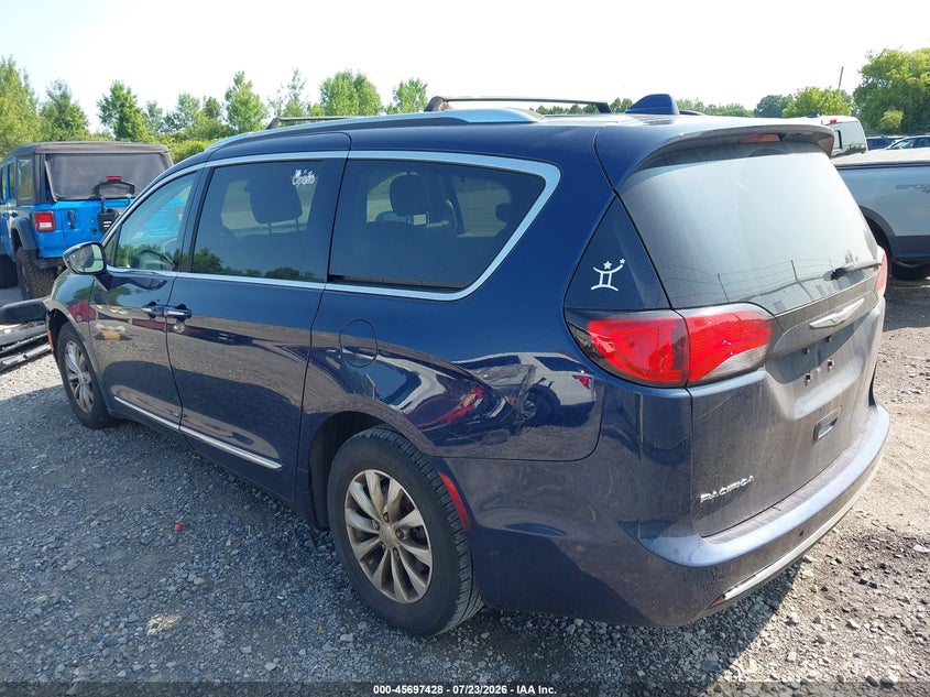 Vin: 2c4rc1bgxkr655239, lot: 46196056, chrysler pacifica touring l 20193