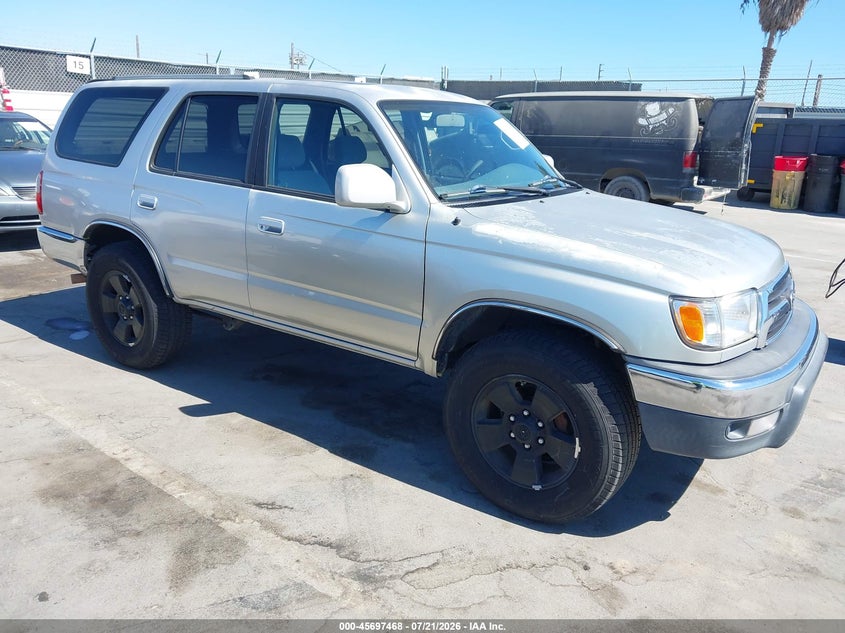 2000 Toyota 4RUNNER