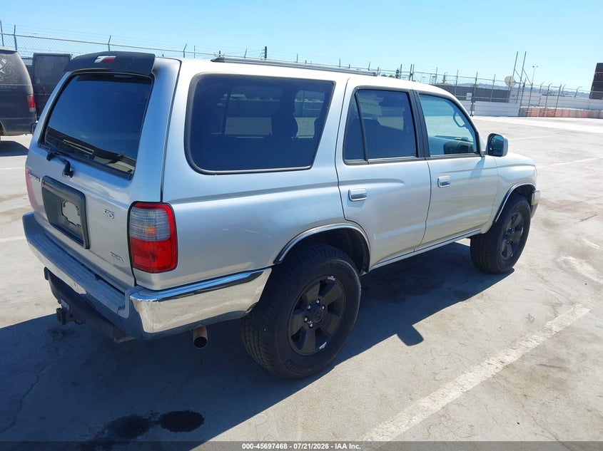 2000 TOYOTA 4RUNNER auction photo 4