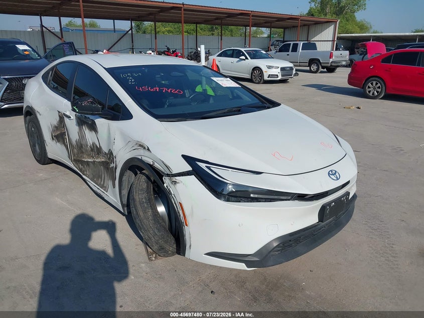 Vin: jtdacaau3p3011635, lot: 46196108, toyota prius le 2023 img_1