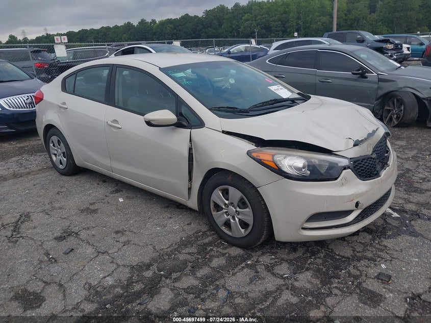 Vin: knafk4a64f5370679, lot: 46196127, kia forte lx 2015 img_1