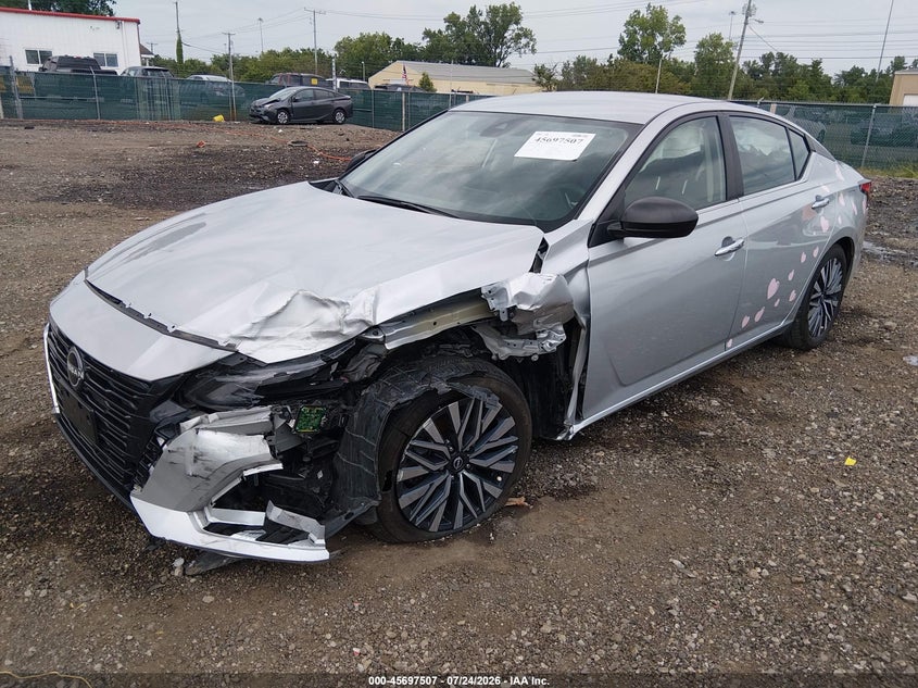 2024 NISSAN ALTIMA auction photo 2