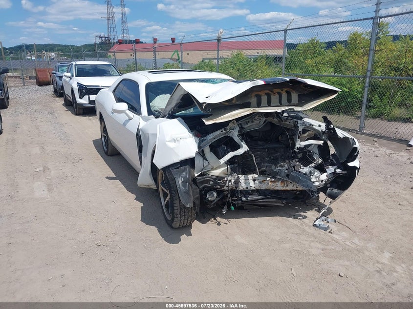 2011 DODGE CHALLENGER auction photo 1