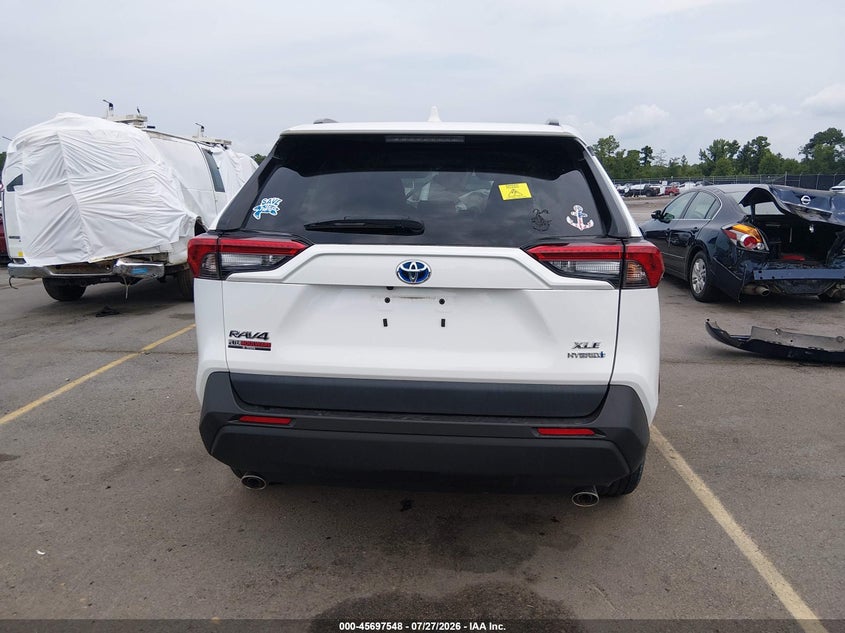 TOYOTA RAV4 HYBRID - zdjęcie 17
