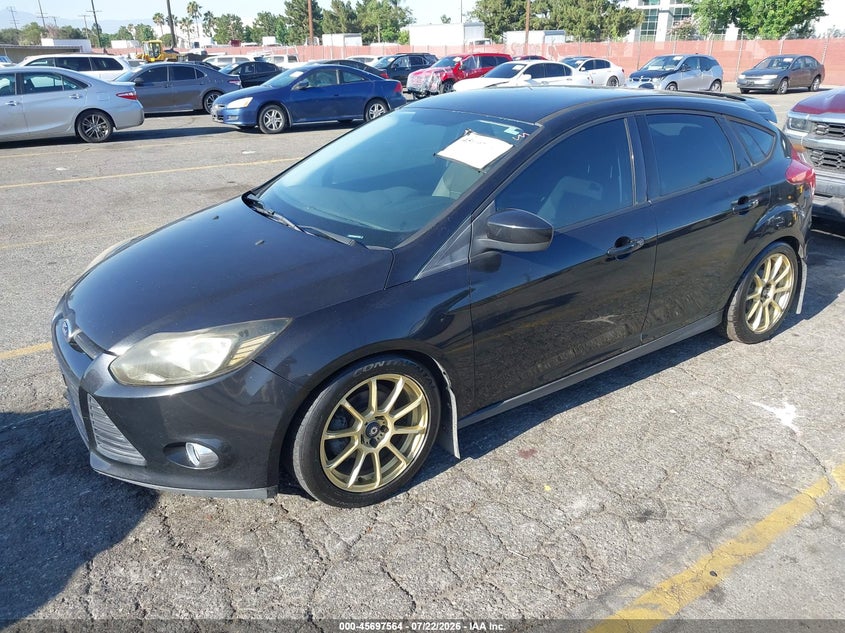 Vin: 1fahp3k24cl417208, lot: 46196192, ford focus se 20122